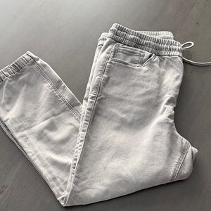 Express Soft Gray Relaxed Jogger Jeans